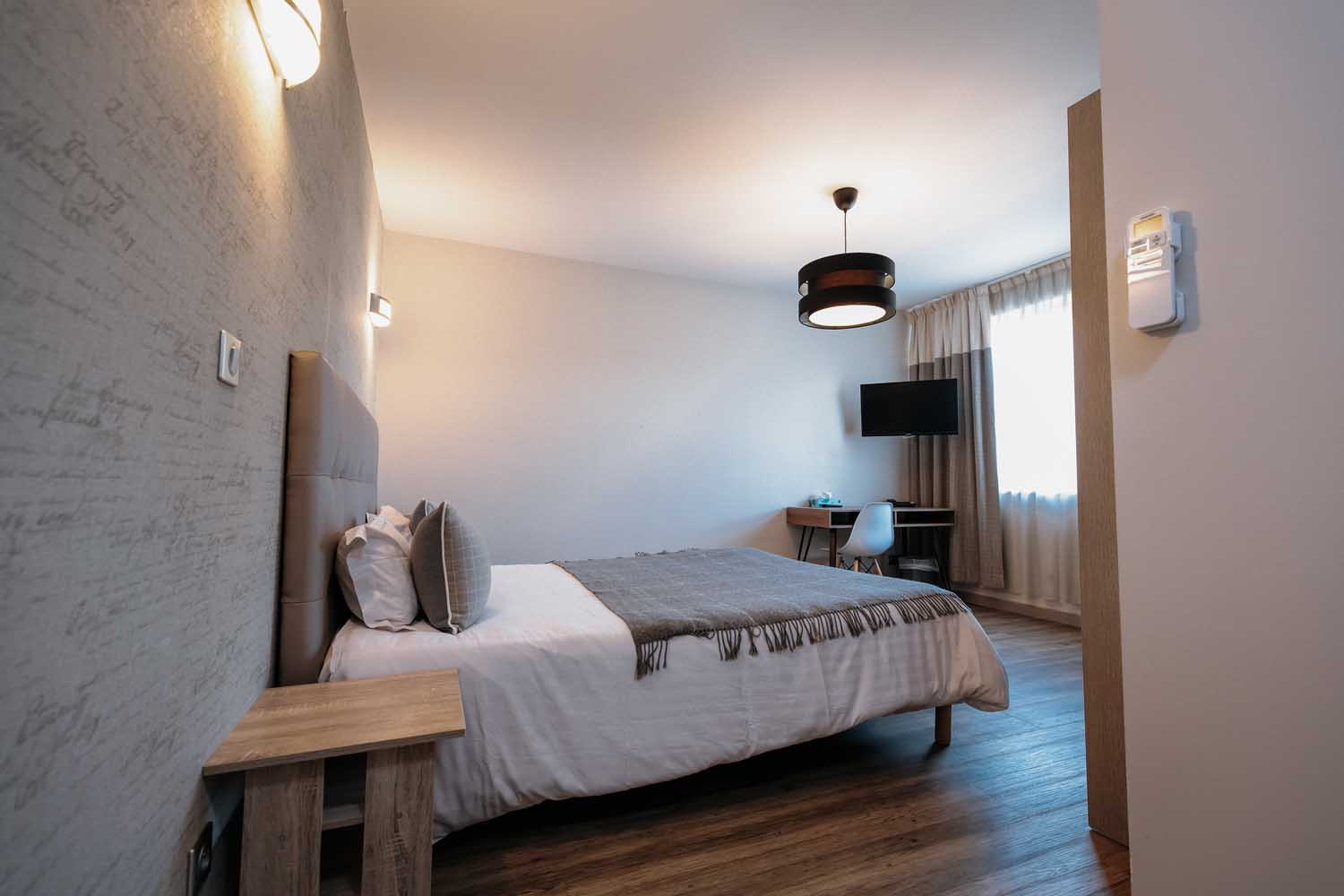 Chambre avec tv